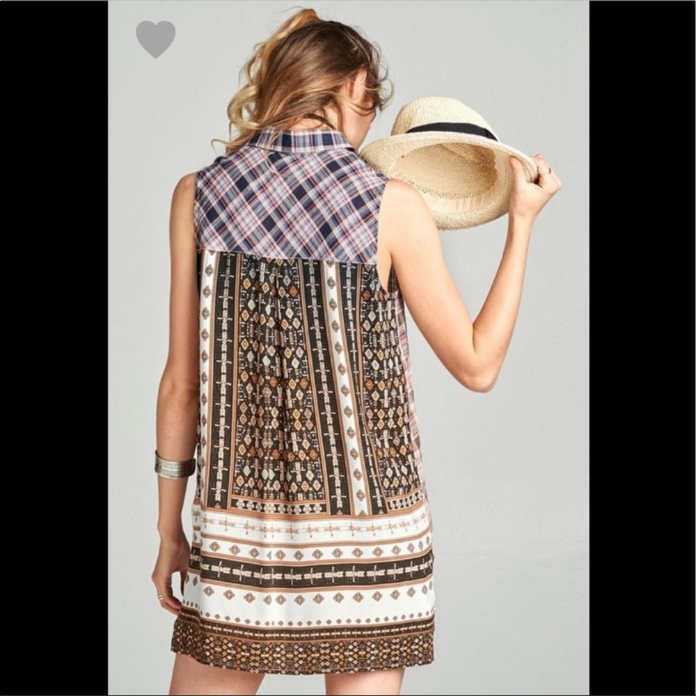 Boho High-Low Button-Up Blouse - Picture 4 of 7